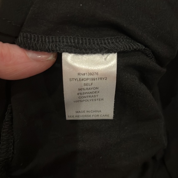 NWOT Daniel Rainn Top 3/4 Sleeve Size SP (petite) - Picture 3 of 3